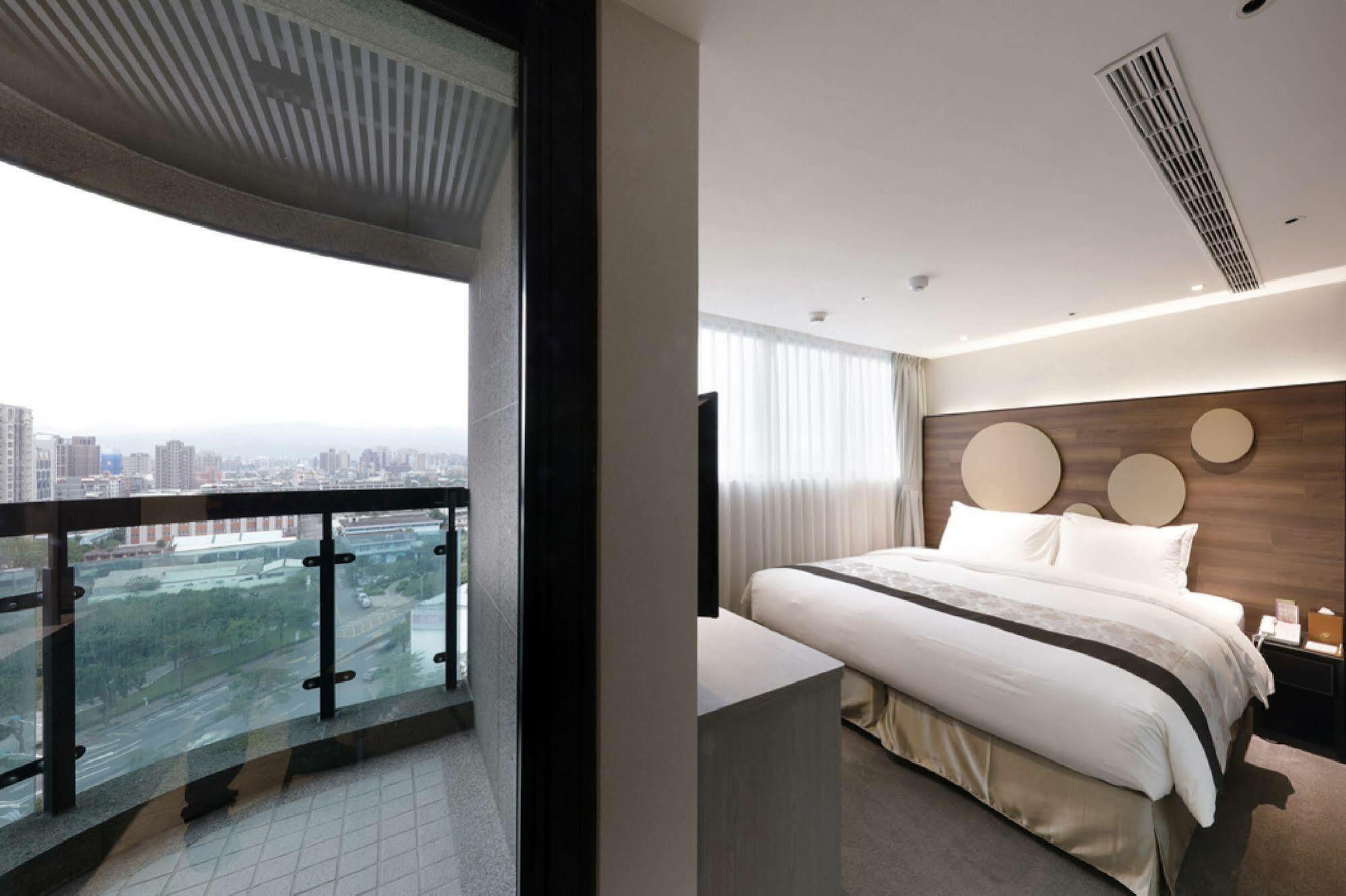 Green World Songshan Taipei Exterior photo